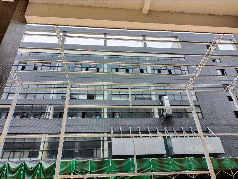 廣東嘉騰機(jī)器人加建鋼結(jié)構(gòu)倉(cāng)庫(kù)